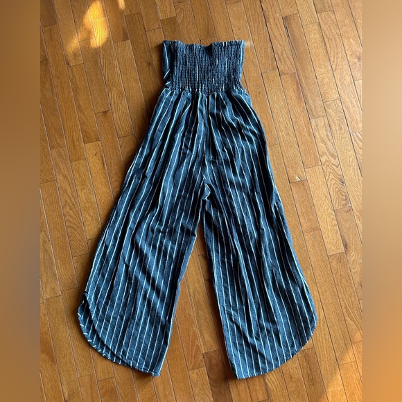 Alter’d State sleeveless romper size small - Picture 6 of 11